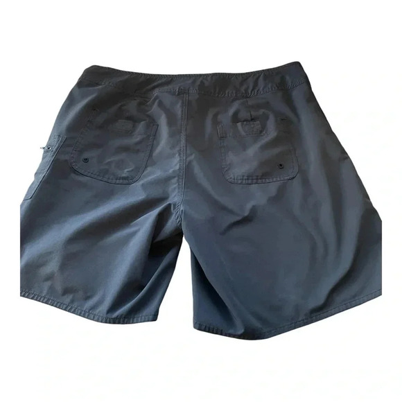 L.L Bean UPF 50+ Charcoal Gray Hiking Shorts Size 10 Women - Picture 8 of 10